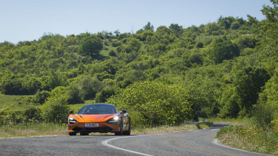  McLaren 720S Coupe 2017 года  (WW) (фото 87 из 160)